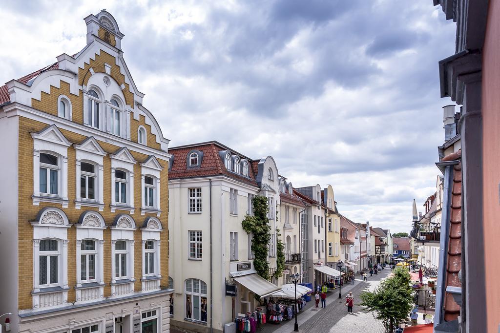 U-Nautic Restaurant & Pension Hotel Waren  Exterior foto